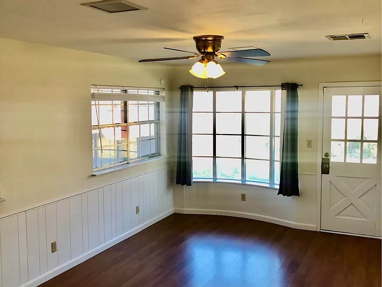3648 Rolling Lane Cir — Photo 8