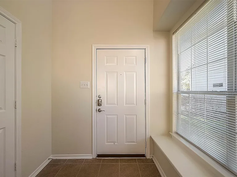 14330 Fairbuff Ln — Photo 9