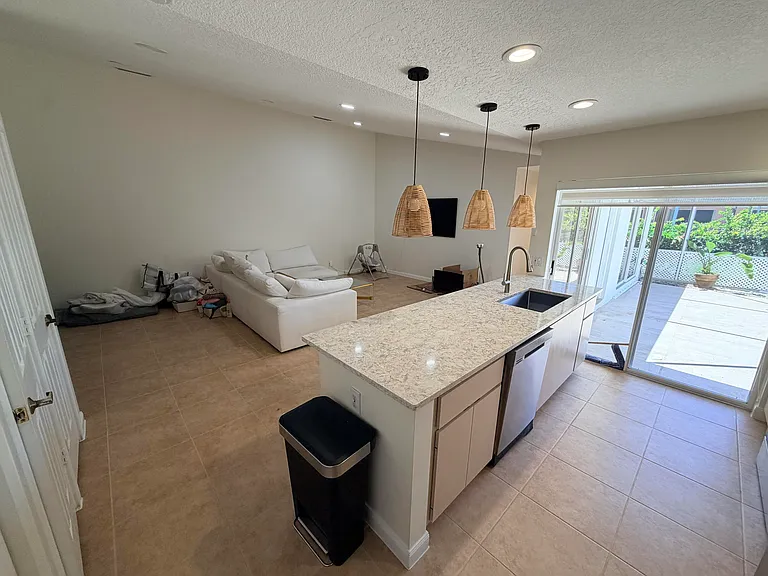 3504 Lakemont Ct #35D — Photo 6