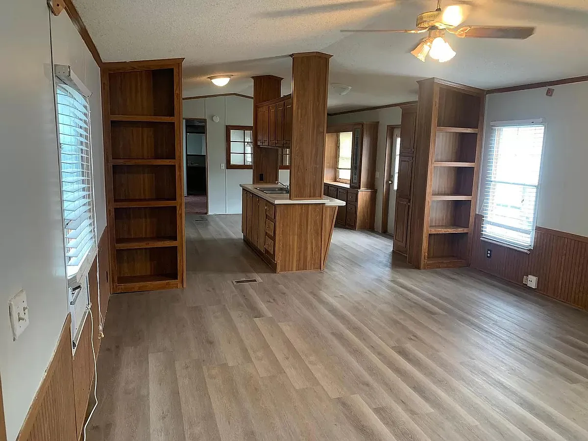 Building Photo - 24702 Lavey Ln #15