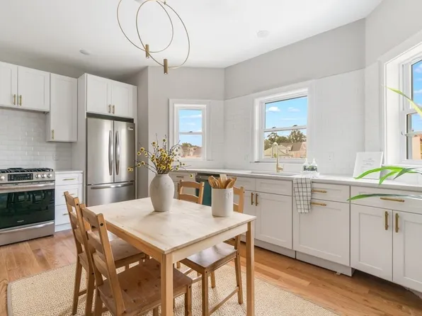 35 Somerset Ave #2, Winthrop, MA 02152