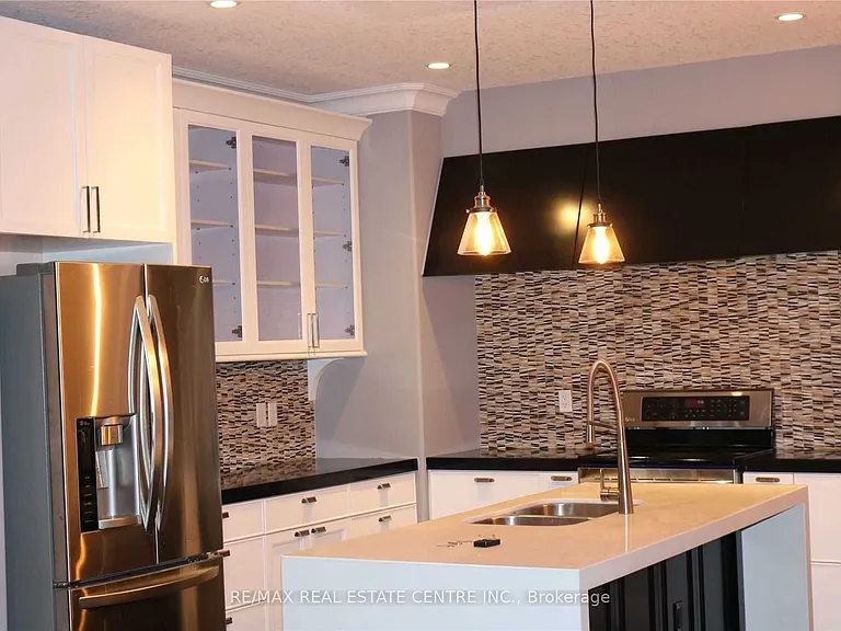 1322 Pleasantview Dr — Photo 4