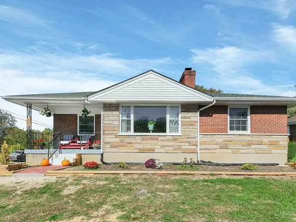 527 E Main St, Williamsburg, OH 45176