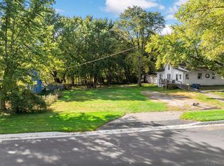 219X 12th St, Saint Paul, MN 55110