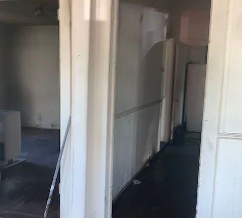 3rd image of 113 Burnett St