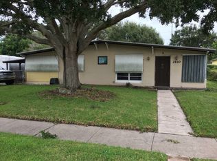 2110 Golfview Ct, Fort Pierce, FL 34950