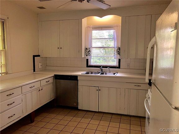4th image of 6810 Edmonstone Ave