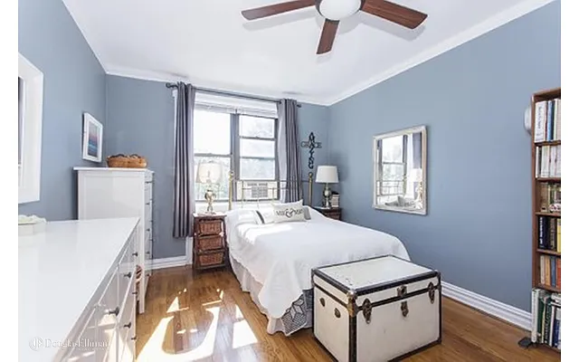 Sold by Douglas Elliman | media 15