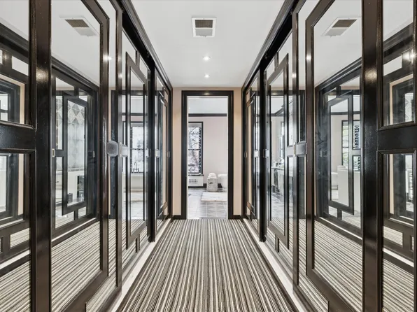 132 East 62nd Street image 15 of 20