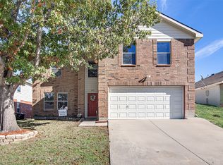 6425 Meadow Way Ln, Fort Worth, TX 76179