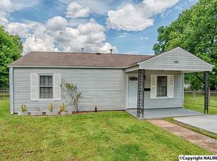 1016 Fairway Dr NW, Huntsville, AL 35816