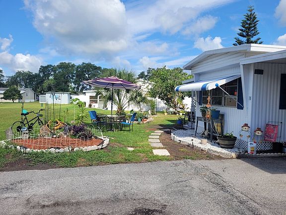 2nd image of 1594 London Ct