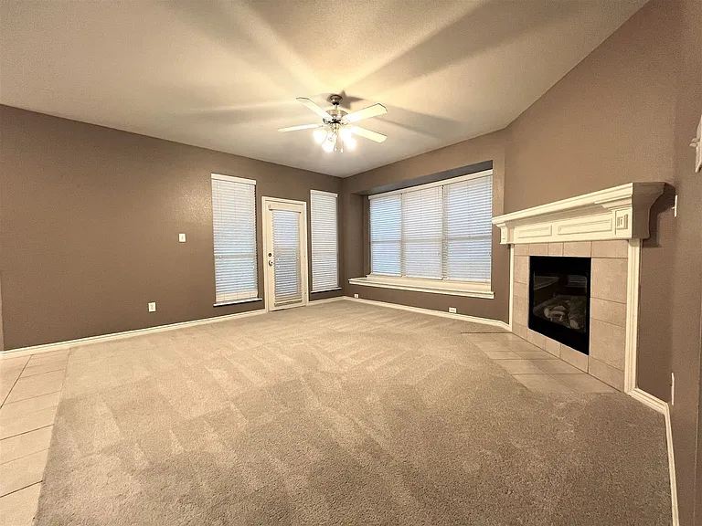 1149 King George Ln — Photo 6
