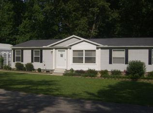 606 Dean St, Corinth, MS 38834