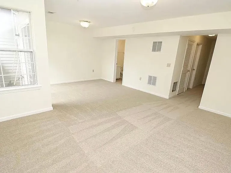 2305 Montauk Dr — Photo 48