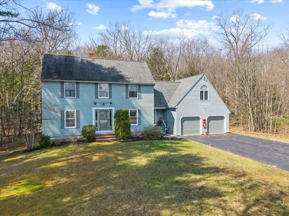 15 Wildwood Drive, Sanford, ME 04083