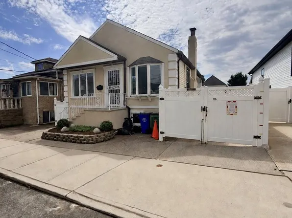 116 Bionia Ave, Staten Island, NY 10305