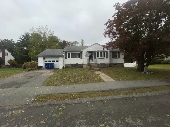 37 Baker Ave, Braintree, MA 02184