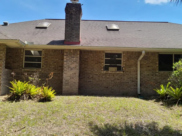2855 Waring Ln, Malabar, FL 32950