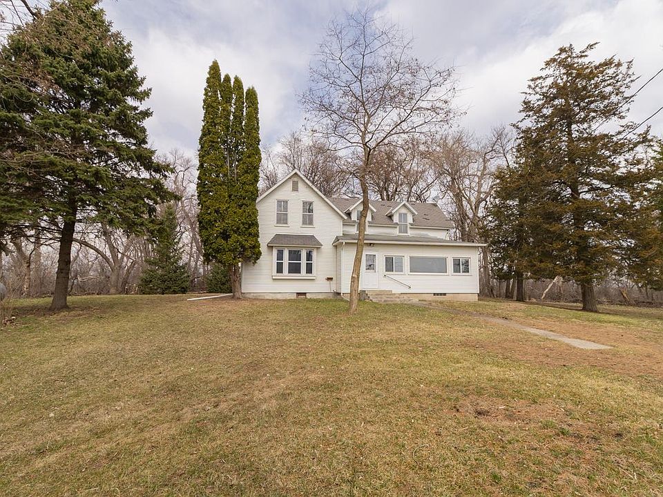 1st image of 16827 Walden Ave