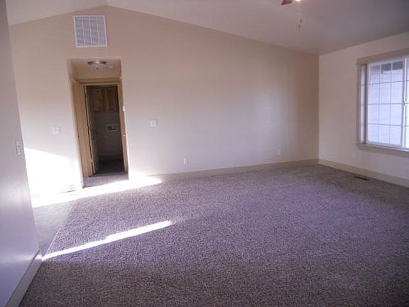 4th image of 1107 Dittman Dr
