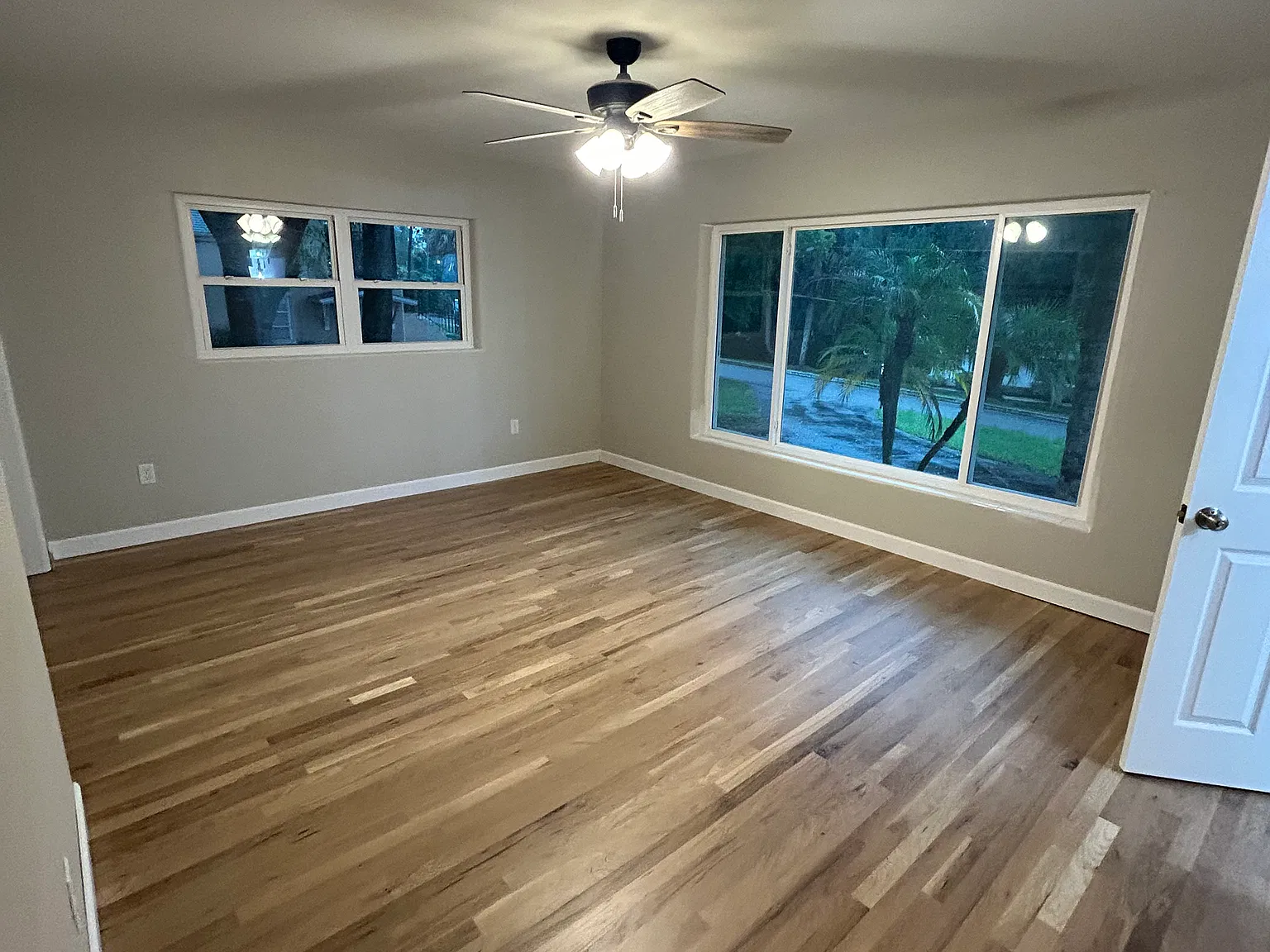 3 bed, 1348 sqft, $2,400 — Photo 4