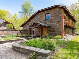 49 Rocky Rd, Red Hook, NY 12571