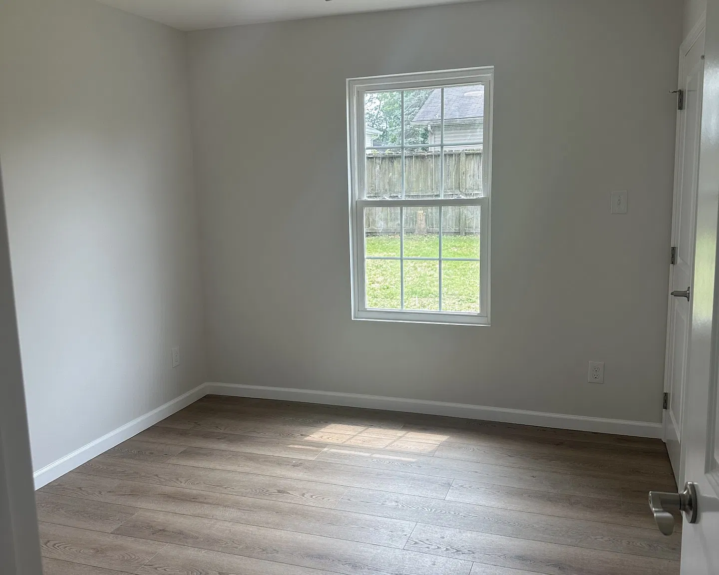 2 bed, 672 sqft, $1,400 — Photo 3