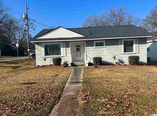 1990 16th St, Calera, AL 35040