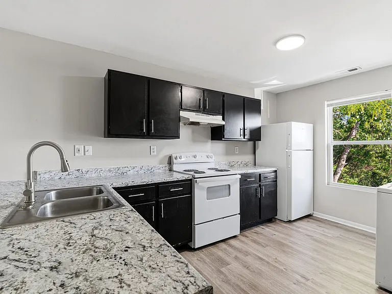 Main Street Apartments — Photo 19