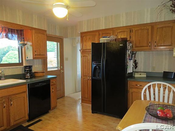 5th image of 1014 Red Mill Dr