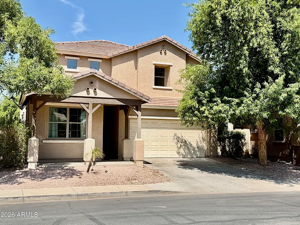 3340 S Sunland Dr