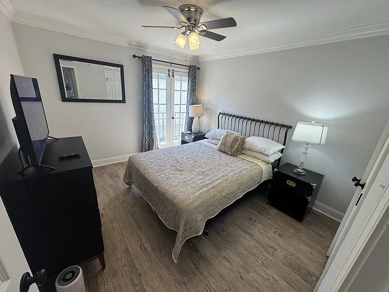 2417 Houma Blvd — Photo 32