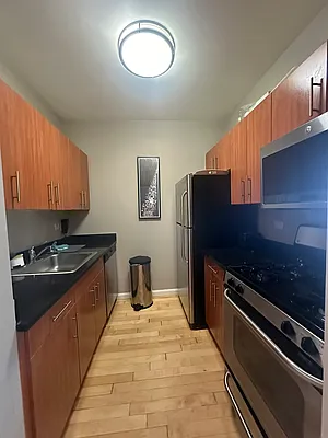 Rented by Oxford Property Group | media 11