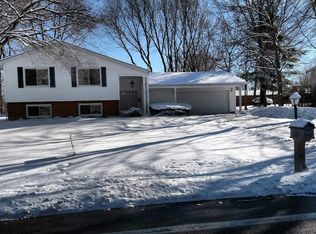 7593 Chillicothe Rd, Mentor, OH 44060