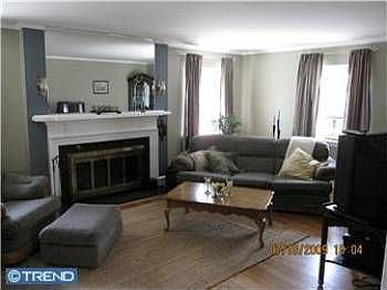 5th image of 1008 Cornell Ave