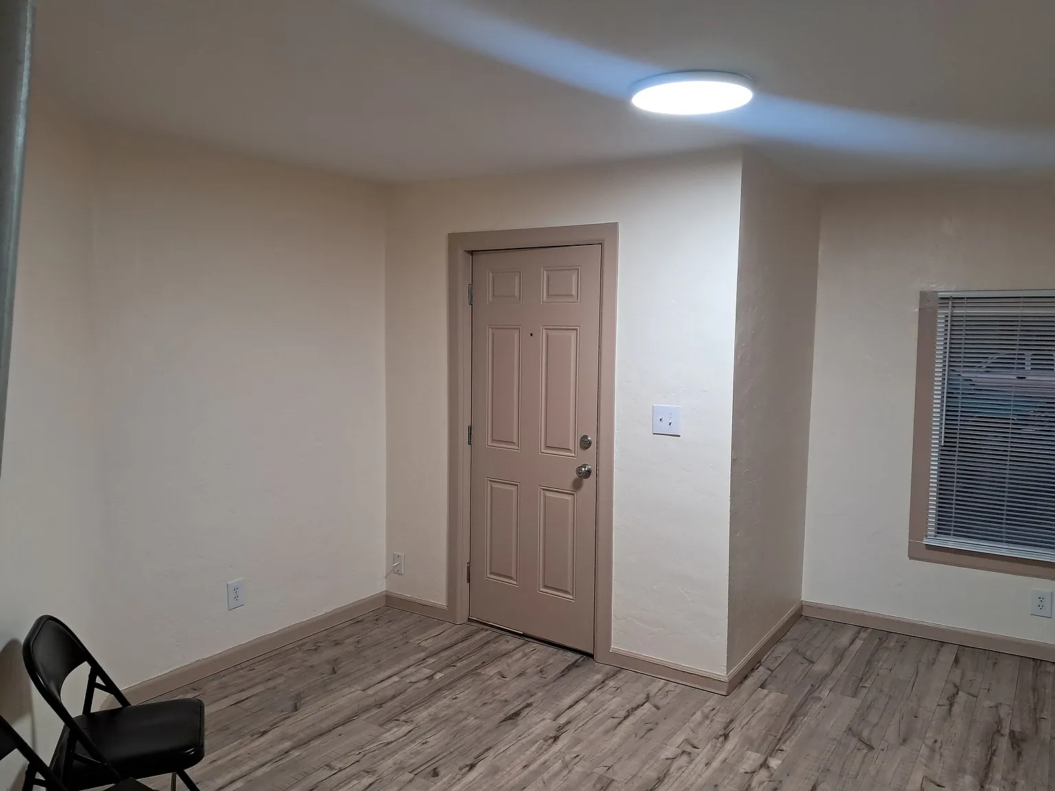 1 bed, 475 sqft, $1,150 — Photo 2