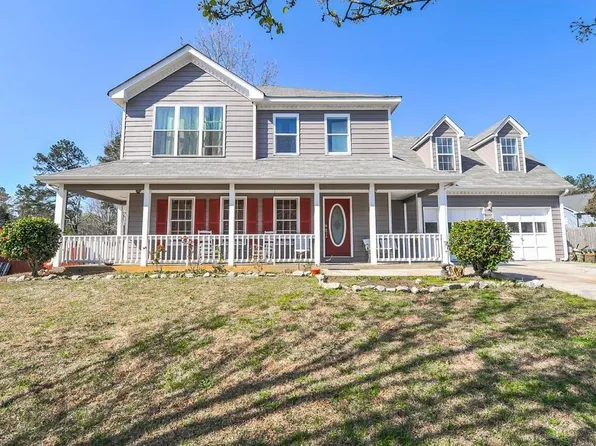 737 Wilkes Dr, Loganville, GA 30052