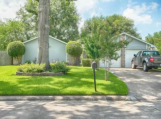 1103 Cactus Dr, Baytown, TX 77521