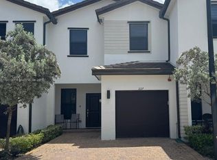 227 SW 159th Ter #227, Pembroke Pines, FL 33027