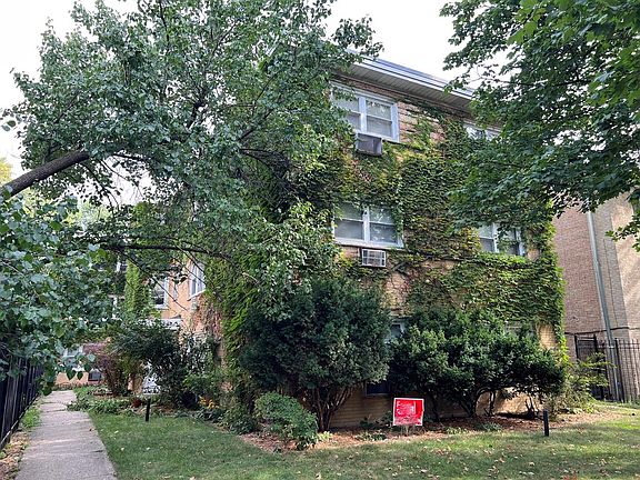 3rd image of 1608 W Chase Ave APT 1A