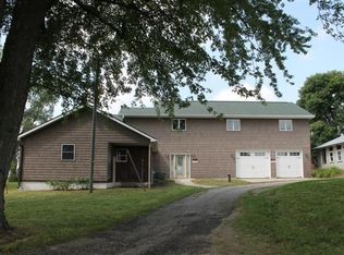 4084 County Highway V, De Forest, WI 53532