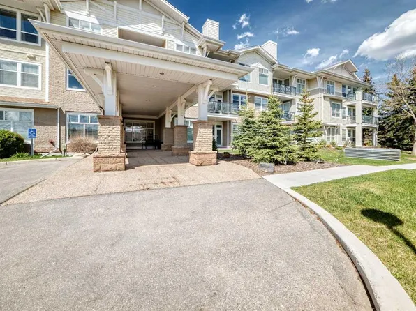 1010 S Arbour Lake Rd NW #1209, Calgary, AB T3G 4Y8