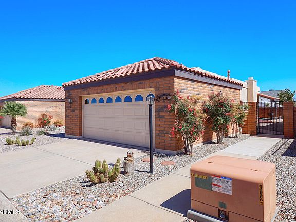 3rd image of 3214 AVENIDA CRESCENTE --