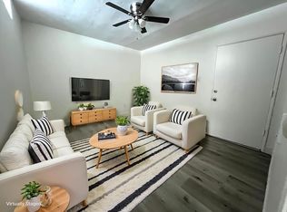 527 E 3rd St APT 8, Long Beach, CA 90802