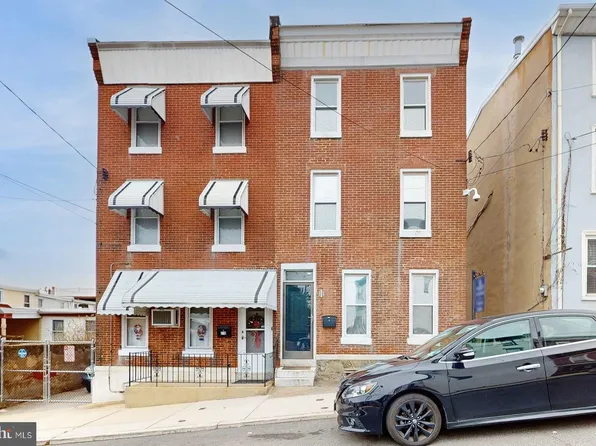 212 Hermitage St, Philadelphia, PA 19127