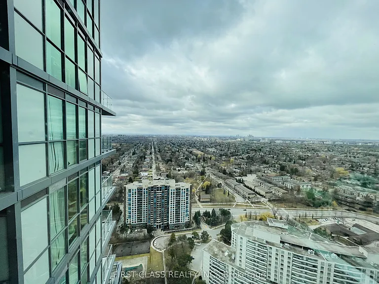 5168 Yonge St #Penthouse 305 — Photo 22