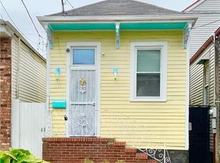 1611 N Prieur St, New Orleans, LA 70116