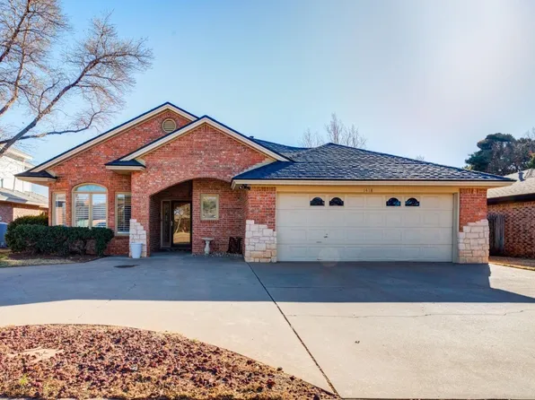 1418 6th St, Shallowater, TX 79363