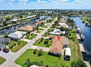 133 Peckham St SE, Pt Charlotte, FL 33952